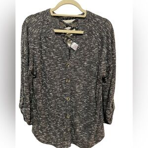 No Boundaries - top - size Xl (15-17) - black / white blend EUC